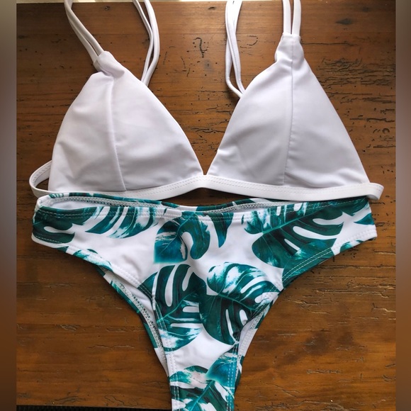 Bikini~ topical matching two piece  bikini swimsuit set NWOT adj. straps 🎉SALE - Picture 15 of 15